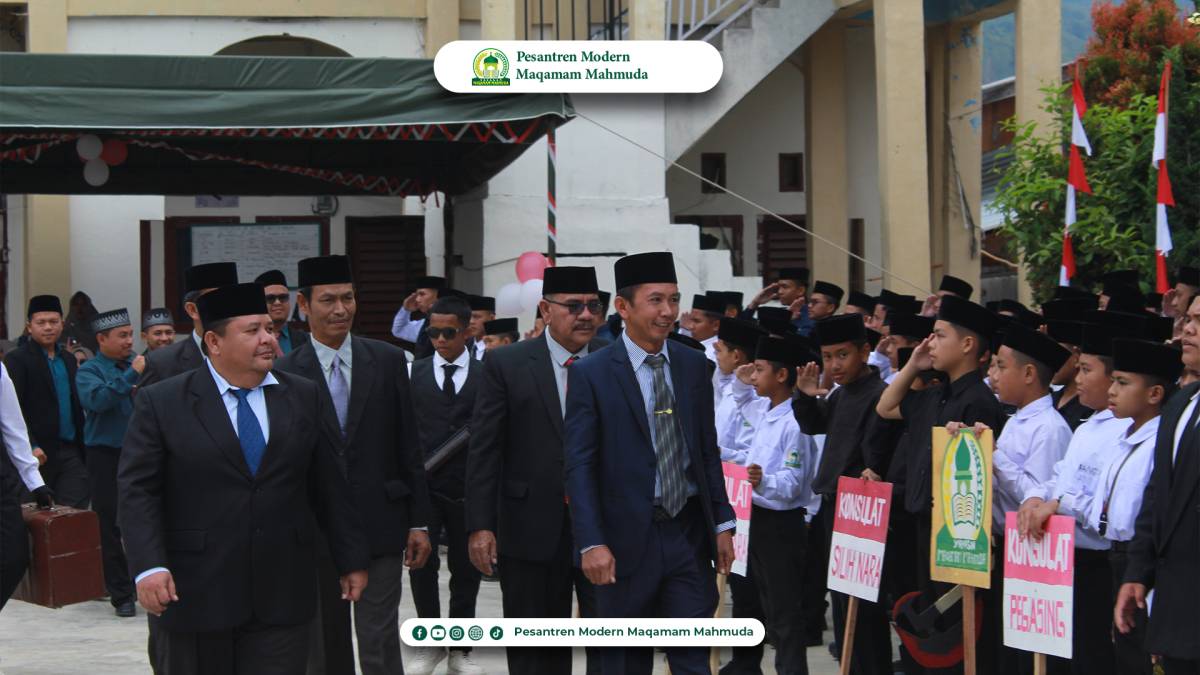 Apel Tahunan Pesantren Sekaligus Penutup Khutbatul Arsy, Semangat Santri dan Kreativitas Mendapat Apresiasi